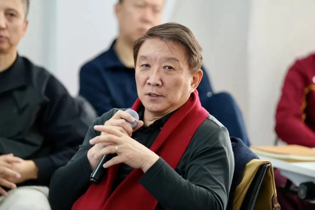 篮球青训营中的体能训练方案有哪些?_1