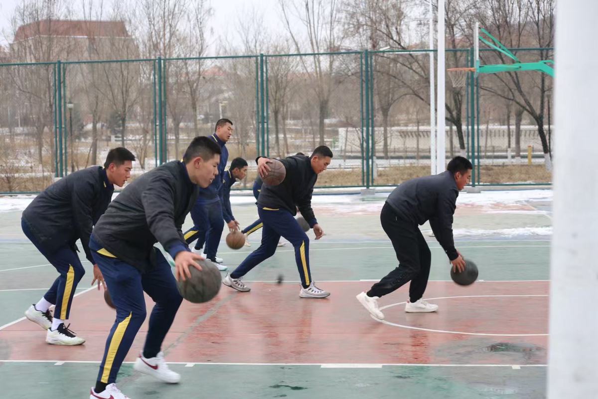 退役篮球运动员的综合训练维持